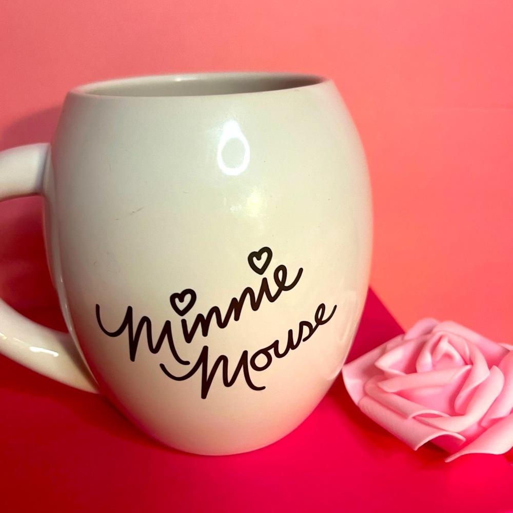 Minnie Mouse official Disney mug